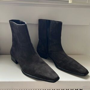 Vagabond suede ankle boots